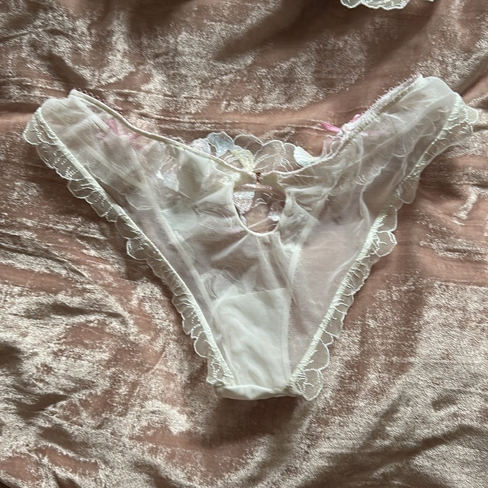 Honey Birdette Fleur Bra, Thong, Panty - Picture 6 of 13